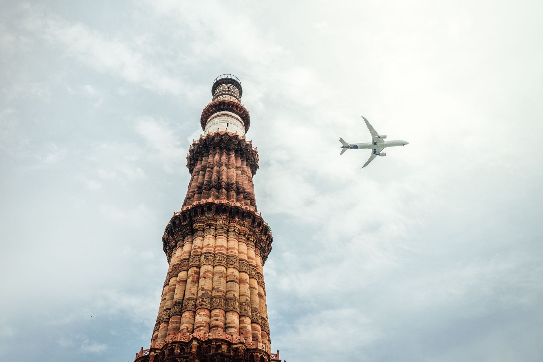 Guangzhou-New Delhi flights